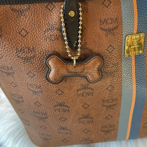 🔵MCM🟤Visetos🔵Striped Shopper Tote Bag - Picture 5 of 10